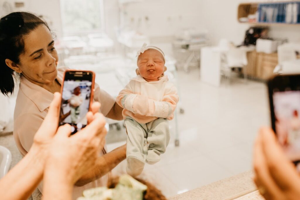 giving birth in the uae